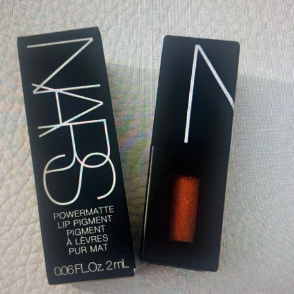 NIB NARS Powermatte Lipstick. .06 oz. Matte. Color American Woman